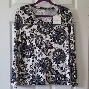 🔥3/$20🔥NWT Sonoma Black/White Flower Pattern Top